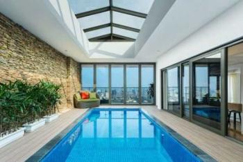 Bể bơi bốn mùa